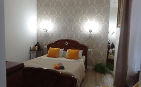 Romantic Apartment On T. Kostushka St